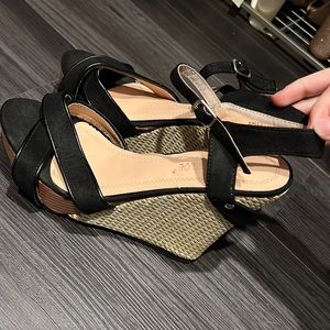 Chase and Chloe wedges